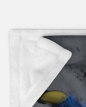 Smiling Huggy Wuggy Blanket - Image 2